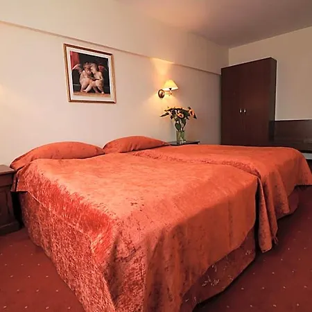 Adria Hotel