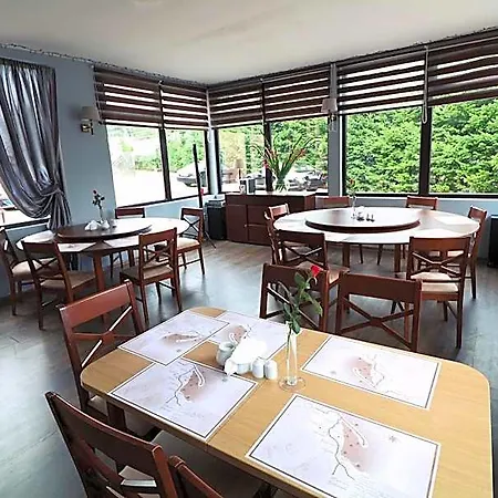 Adria Hotel Rumia